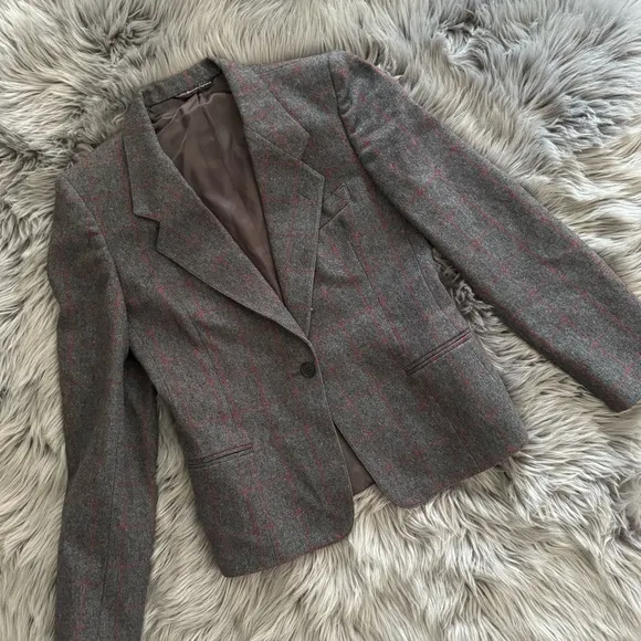 Vintage Gray and Red Plaid Women's Blazer, 6