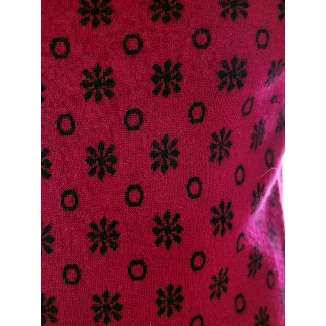Vintage  Wool Sweater Violet/Black Snowflake Pattern Germany 1960s Small-M