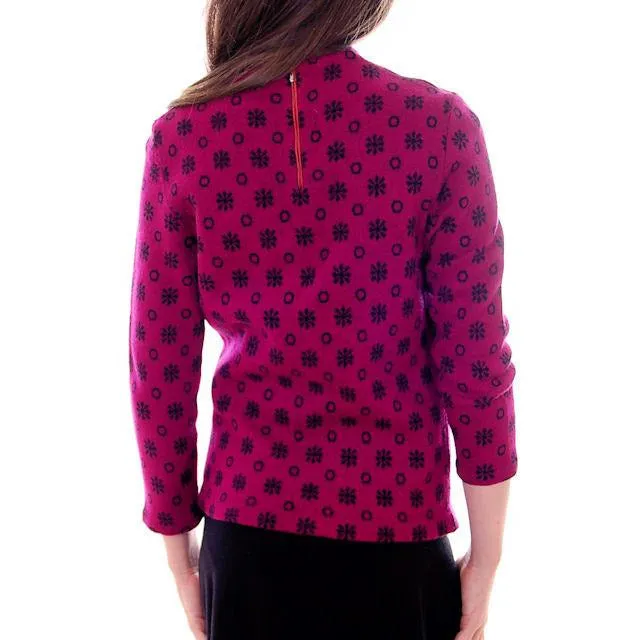 Vintage  Wool Sweater Violet/Black Snowflake Pattern Germany 1960s Small-M