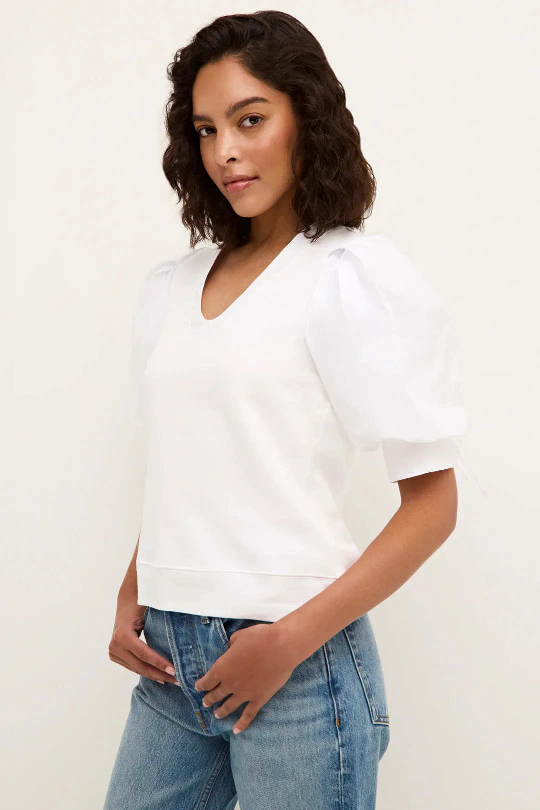 Viva Popover (Cool White)