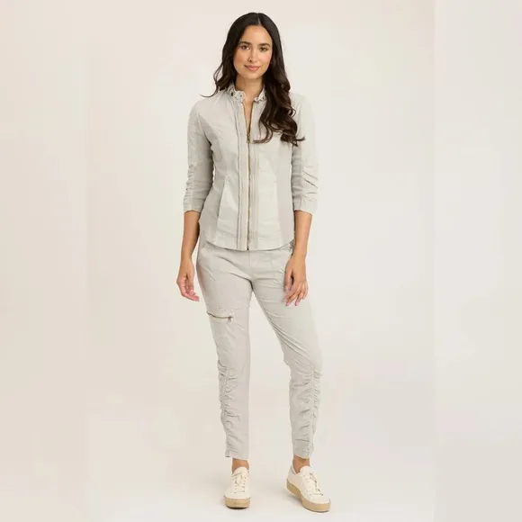 Wearables Women's Janet Jacket in Whitecap Pigment Medium