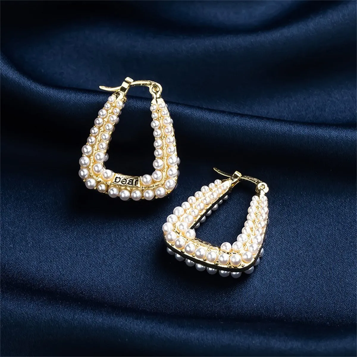 White Pearl & 18K Gold-Plated U-Shape Huggie Earrings