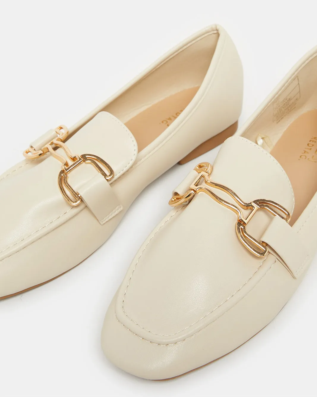 Women Beige Buckle Trim Loafers