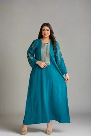 Women's abaya made of linen