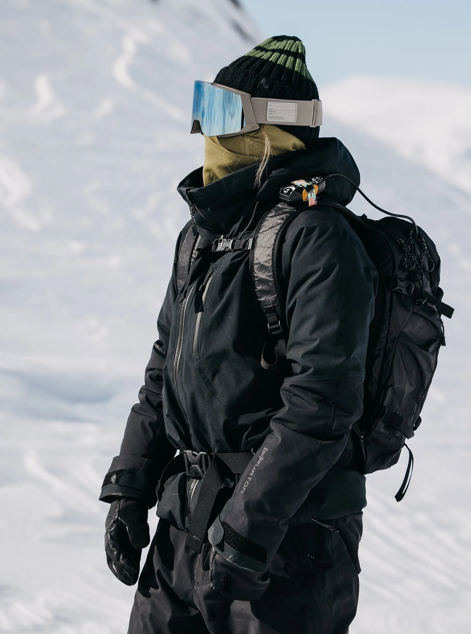 Women's [ak] Embark GORE-TEX 2L Snowboard Jacket