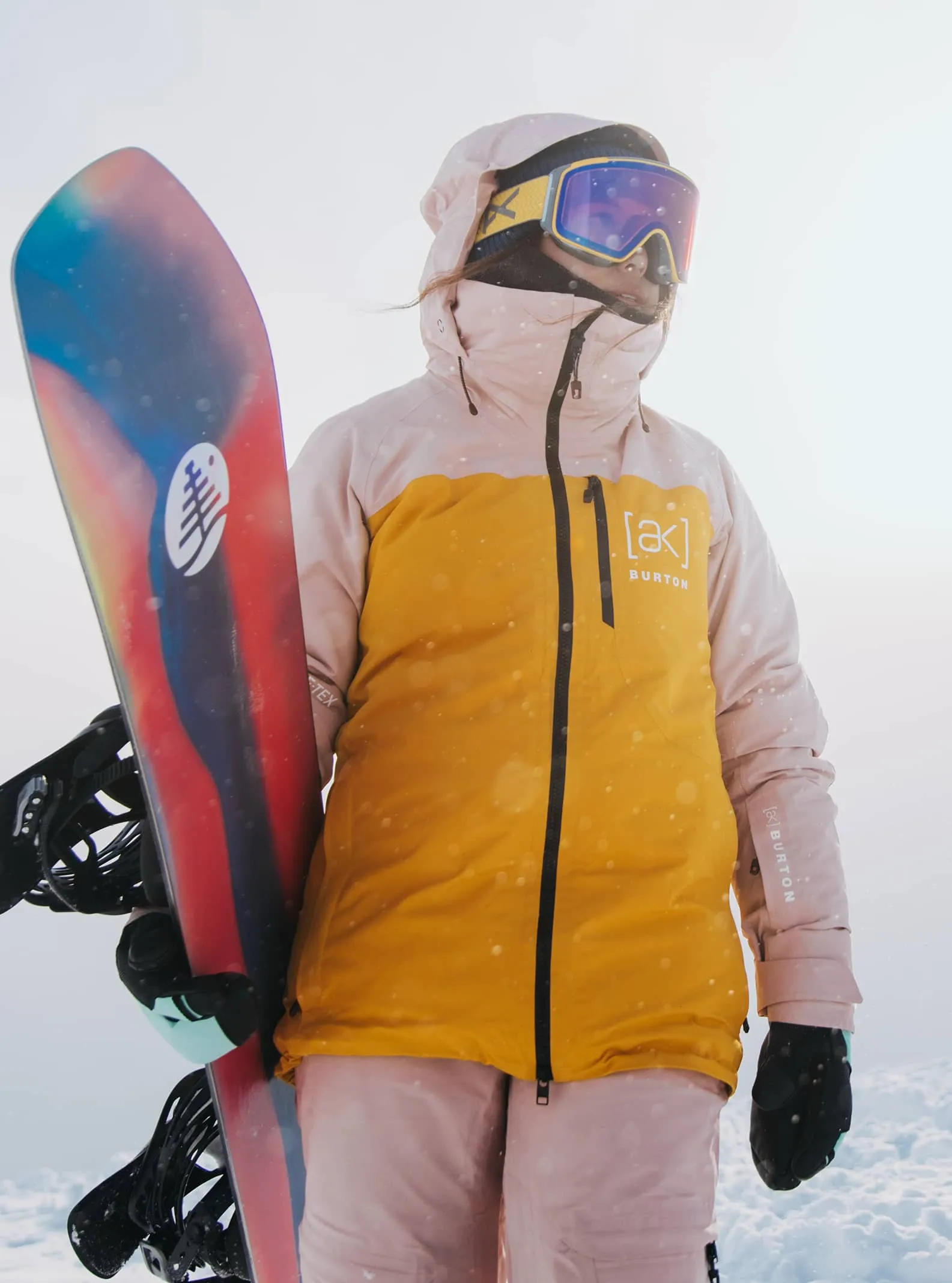 Women's [ak] Embark GORE-TEX 2L Snowboard Jacket