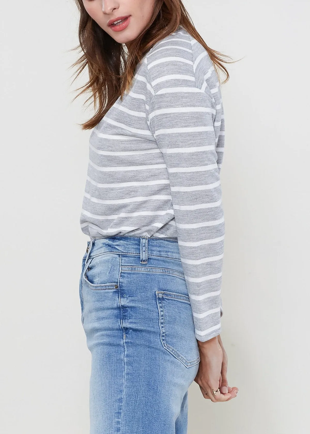 Women's Basic Crewneck Hi Lo Knit Top