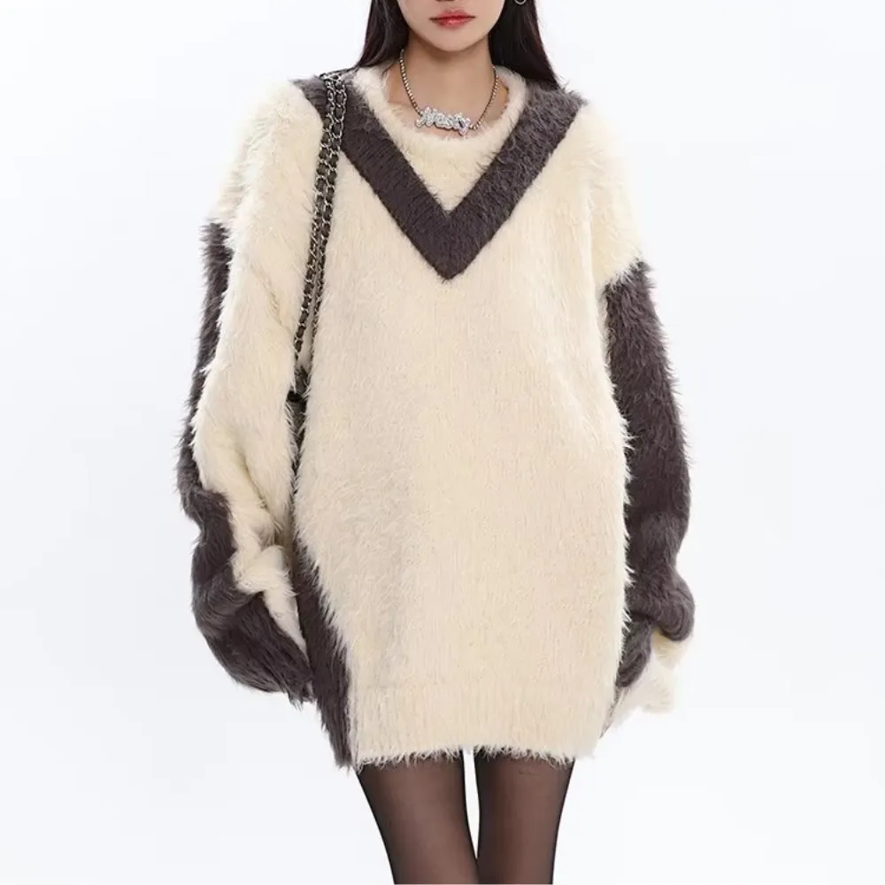 Women's Contrast V Neck Sweater