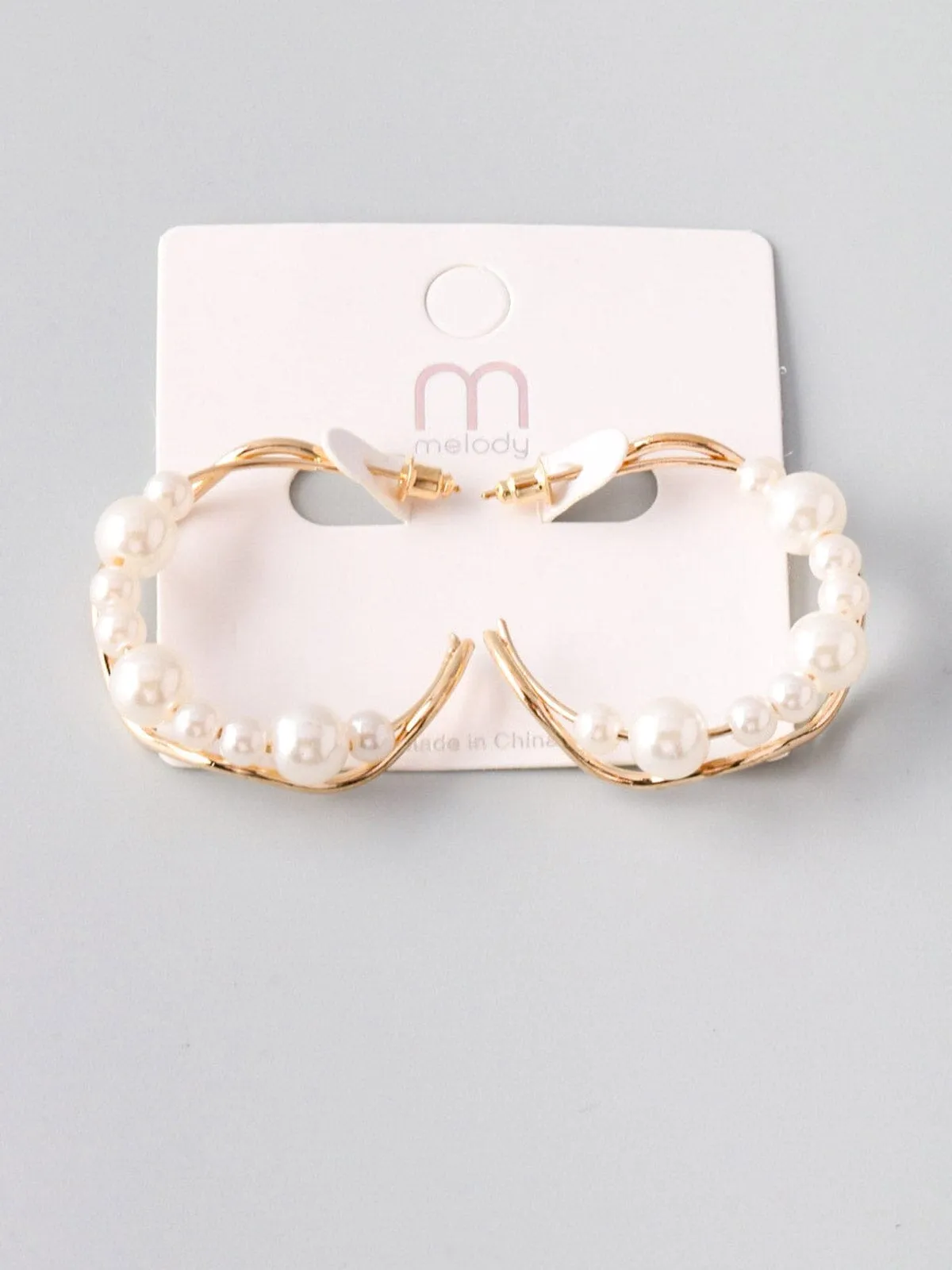 WOMEN'S FASHION GOLD PEARL EARRINGS