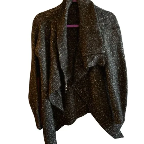 Women's Gray Knit Cardigan Sweater M Unique Clasp Casual