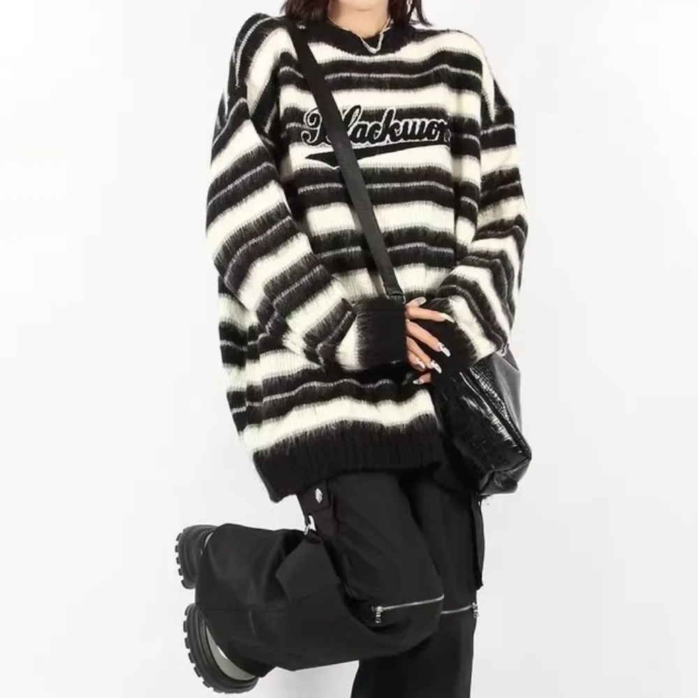 Women's Retro Letter Embroidered Sweater