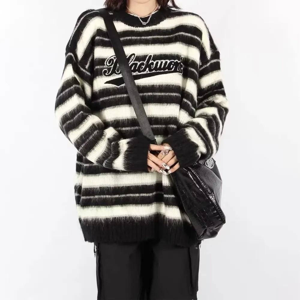 Women's Retro Letter Embroidered Sweater