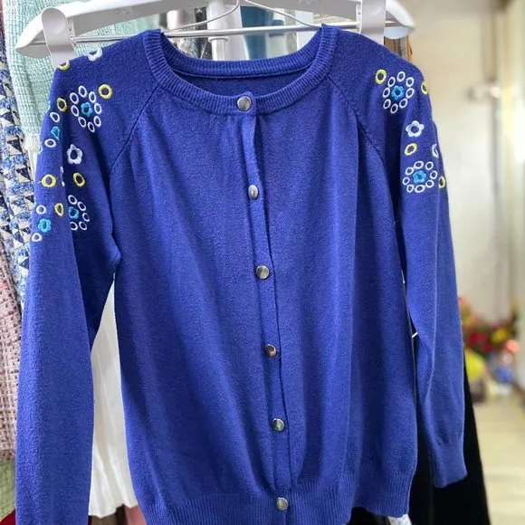 Women's Round Neck Long-Sleeved Soft Knit Floral Cardigan