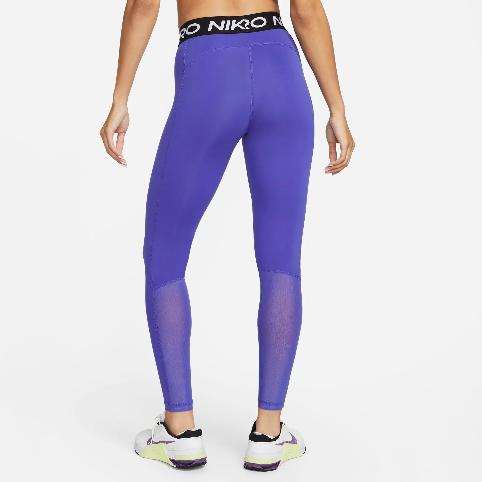 Women's Sportswear Phoenix Fleece Outfit