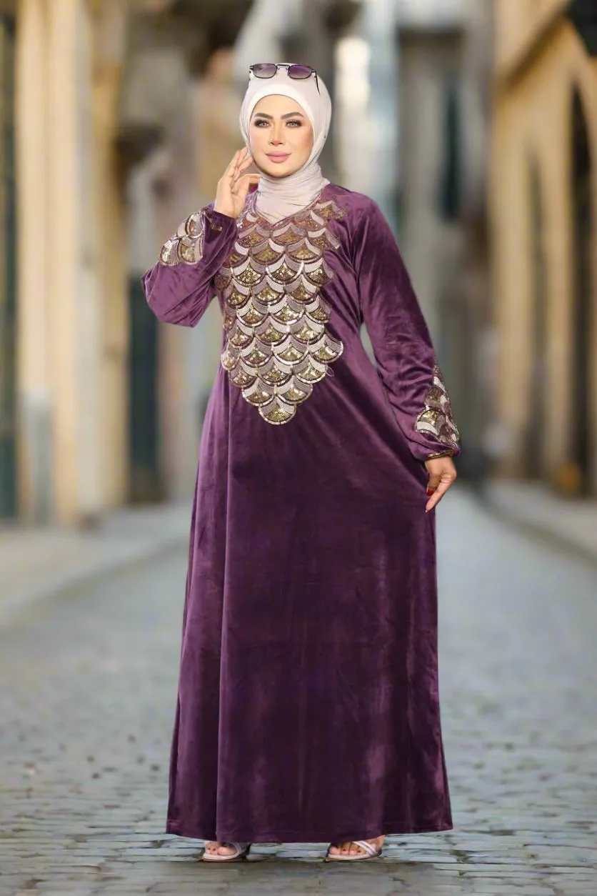 Women's velvet abaya